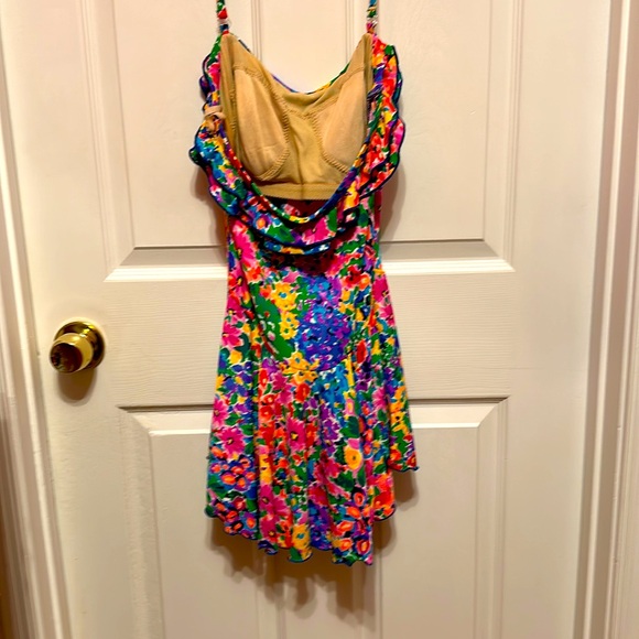 Cole of California Swimsuit - Picture 2 of 2